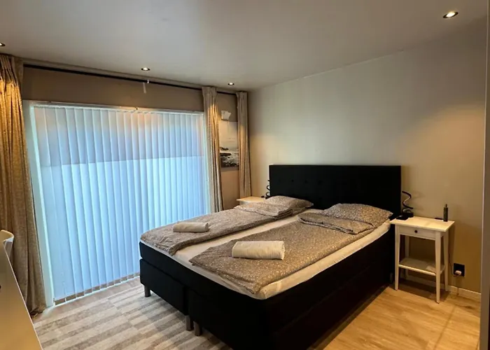 Bedroom Near City Center